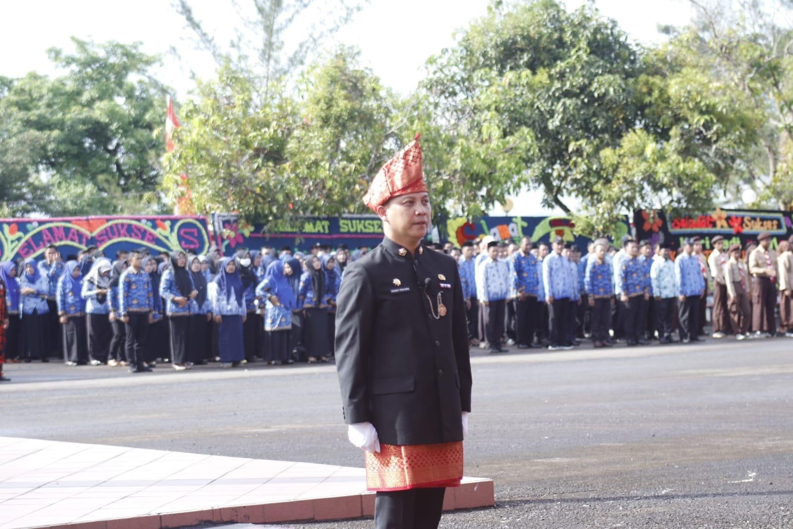 Bupati Erwin Pimpin Upacara Peringatan Hari Jadi ke-21 Kabupaten Seluma