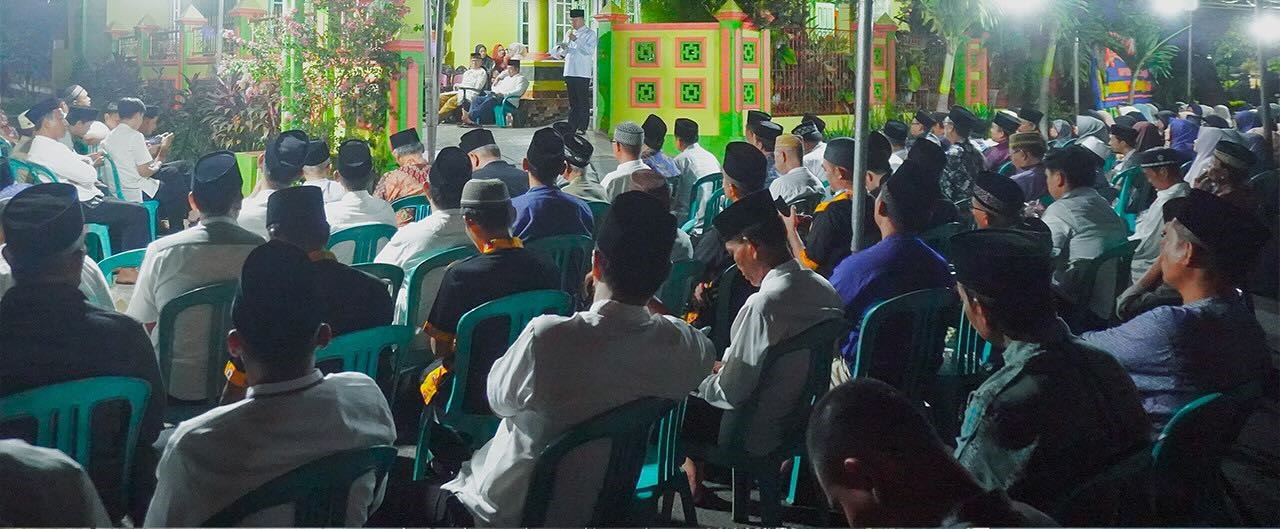 Gubernur Rohidin Hadiri Takziah Hj Husna Binti Sabirin