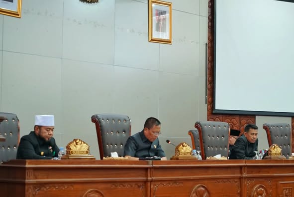 Rapat Paripurna, Gubernur Minta Alokasi Anggaran Tepat Sasaran
