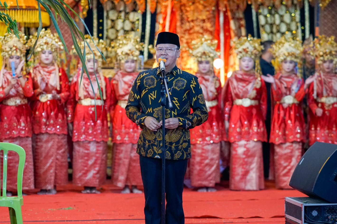 Gubernur Rohidin Hadiri Prosesi Adat Pancung Tebu