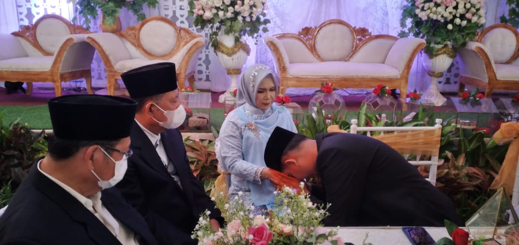 Pernikahan Putra Rektor UIN