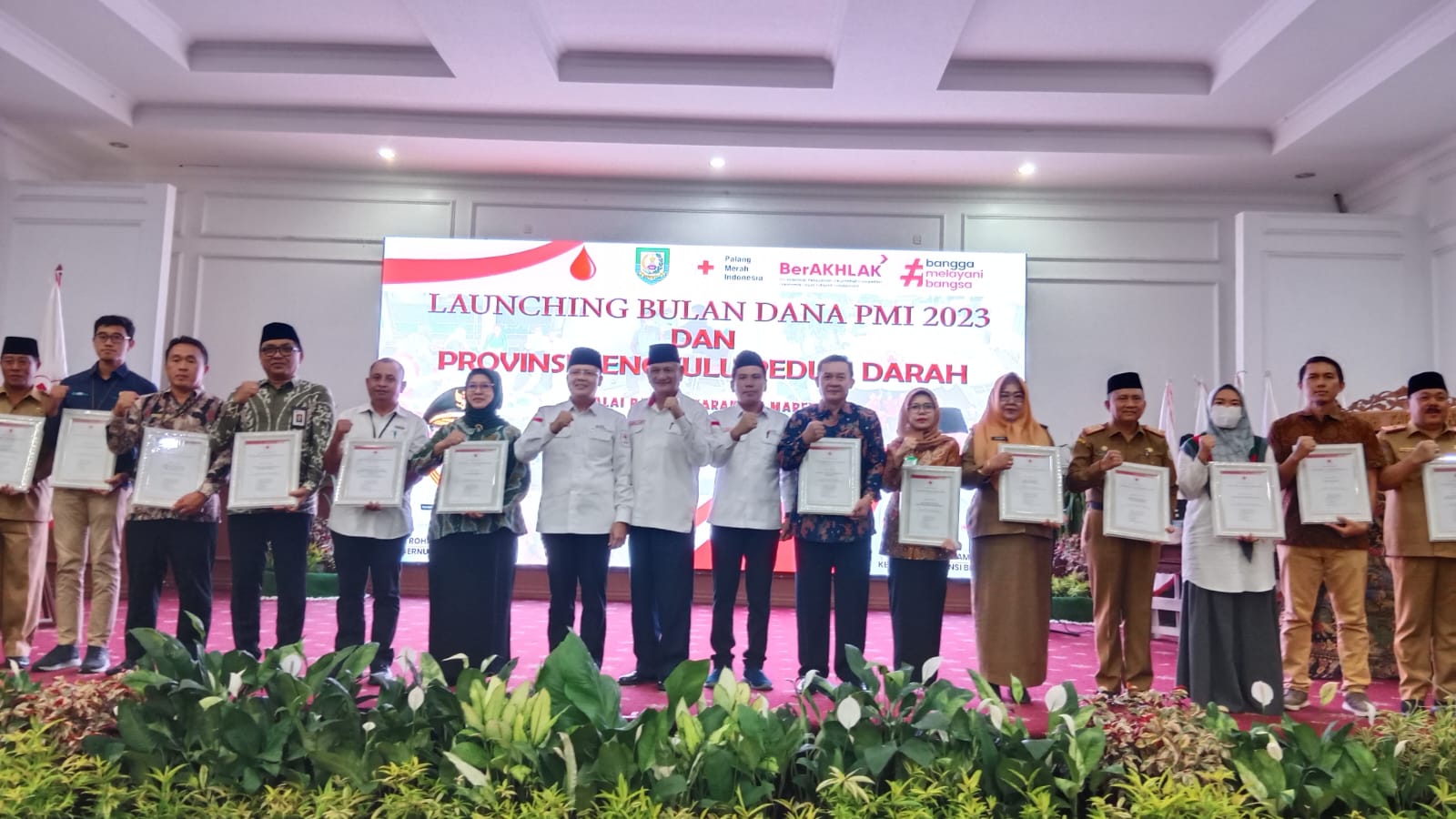 Gubernur Rohidin Berharap PMI Punya Klinik Pratama 