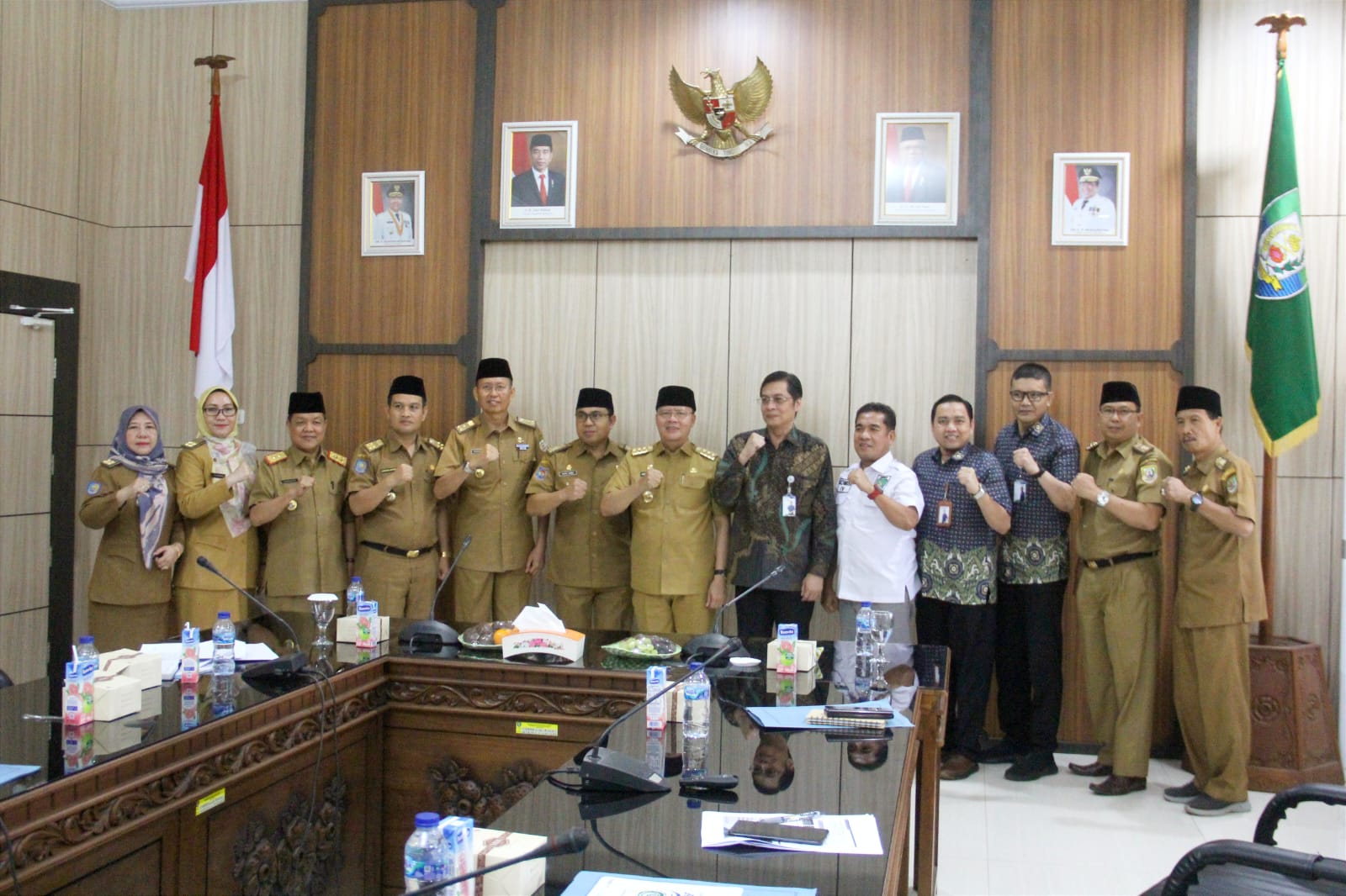 Gubernur Rohidin Hadiri Pertemuan Forum Komunikasi Pemangku Kepentingan Utama JKN Provinsi Bengkulu