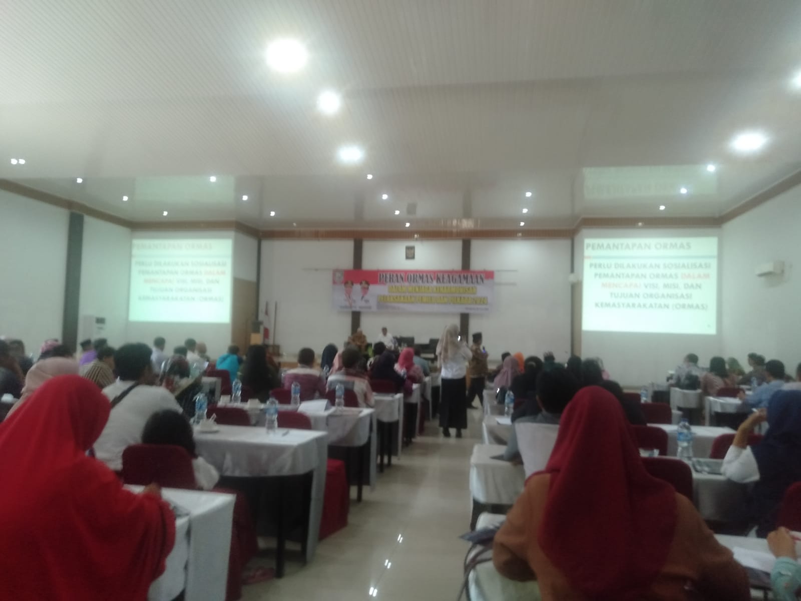 Dewan Provinsi Hadiri Sosialisasi Kesbangpol