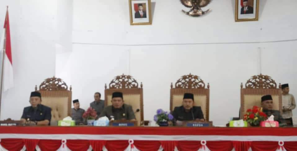 DPRD Seluma Gelar Paripurna Agenda Penyampaian LKPJ 2022