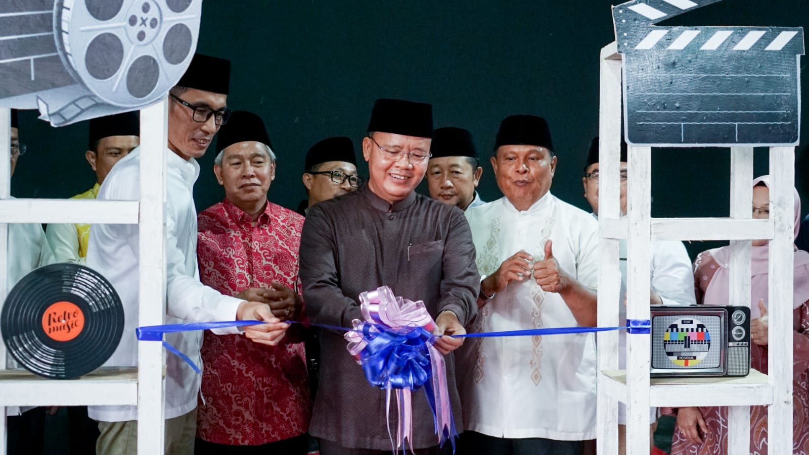 Gubernur Rohidin Minta UMKM Jual Makanan Sehat