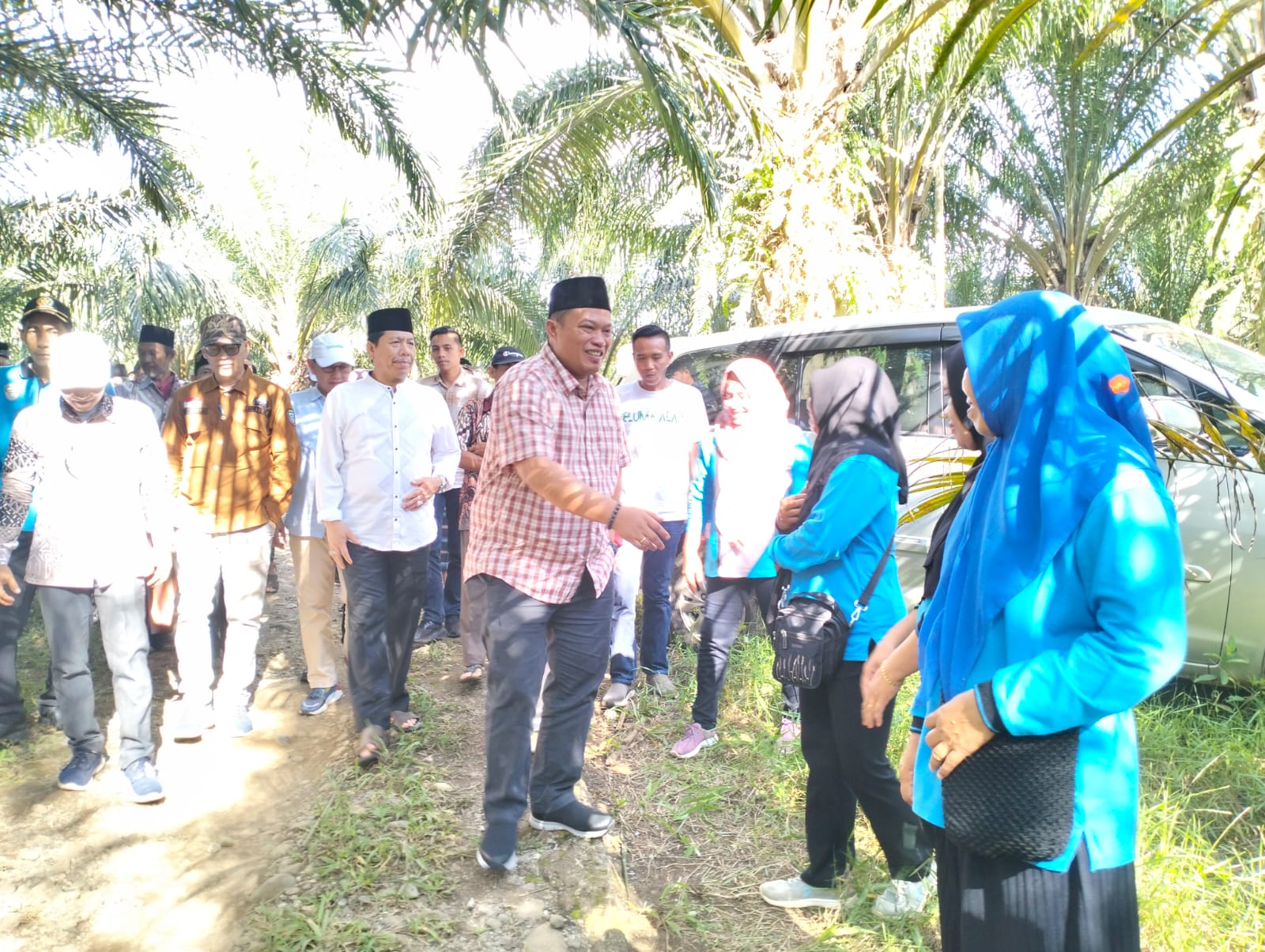 Di Desa Air Latak, Bupati Seluma Tampung Aspirasi Masyarakat