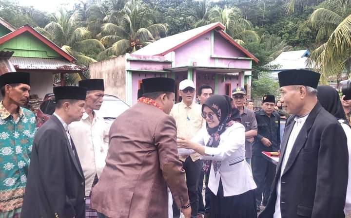 Kunjungan Desa Lubuk Lagan, Bupati Seluma Berbaur Bersama Masyarakat