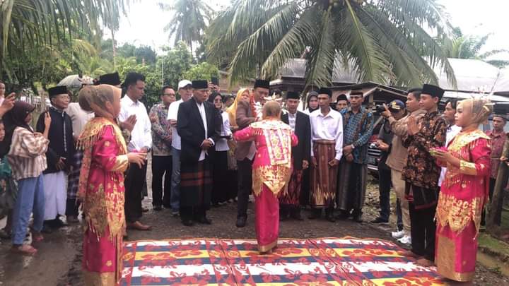 Kunjungan Desa Lubuk Lagan, Bupati Seluma Berbaur Bersama Masyarakat