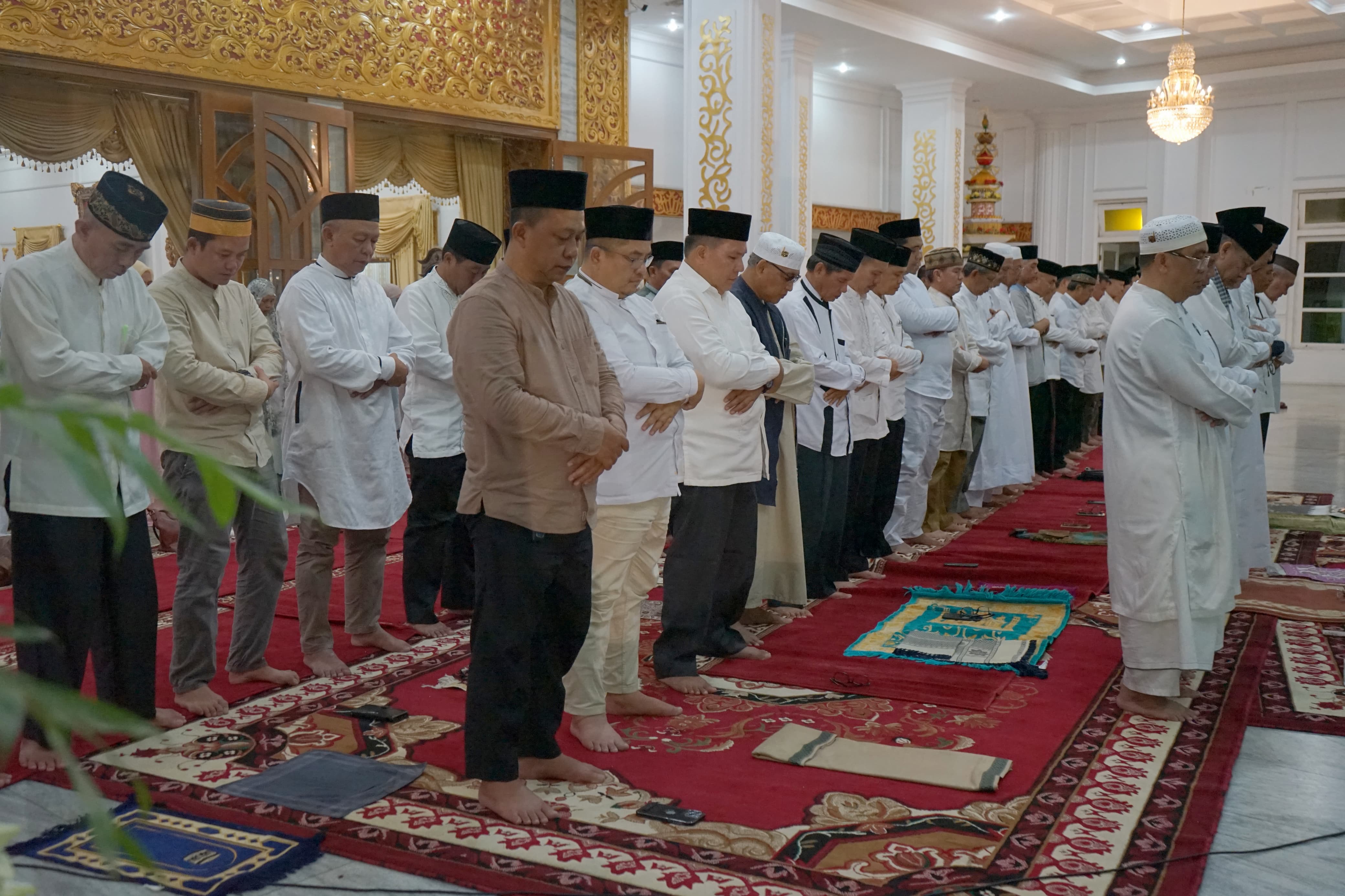 Gubernur Bengkulu Buka Bersama HIKMA