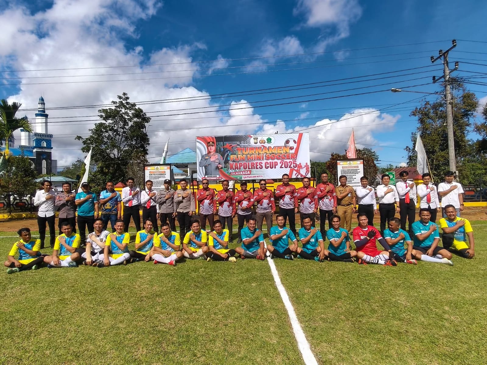 Bupati Azhari Apresiasi Turnamen Mini Socer  yang Digelar Polres Lebong