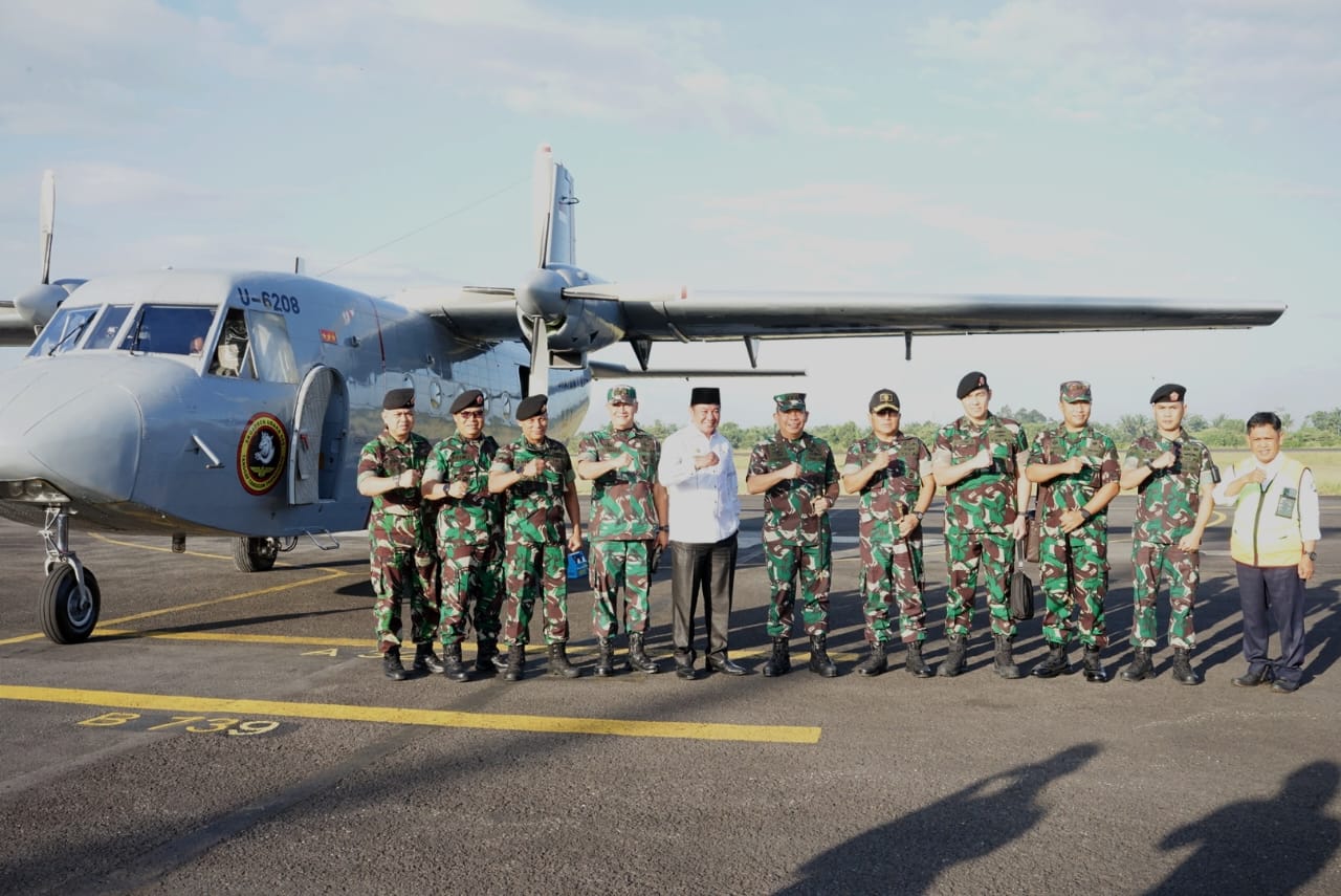 Wagub Rosjonsyah Dampingi Pangkogabwilhan I Tinjau Pulau Enggano
