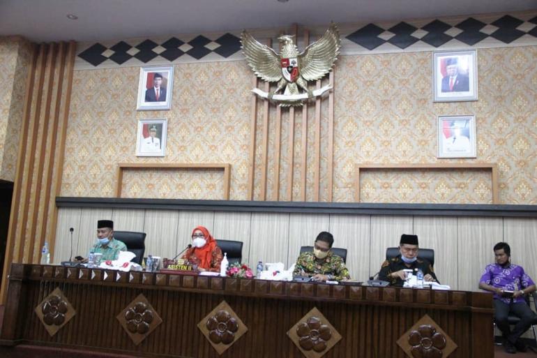 Asisten II Setda Provinsi Bengkulu, Yuliswani pimpin  Rapat Virtua