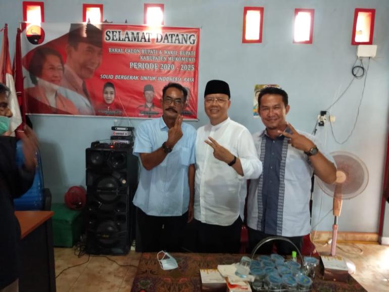 Rohidin Mersyah bersama Mujiono