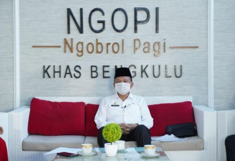 Nakes Siap Divaksin, Masyarakat Diimbau tetap Patuhi Prokes 4M