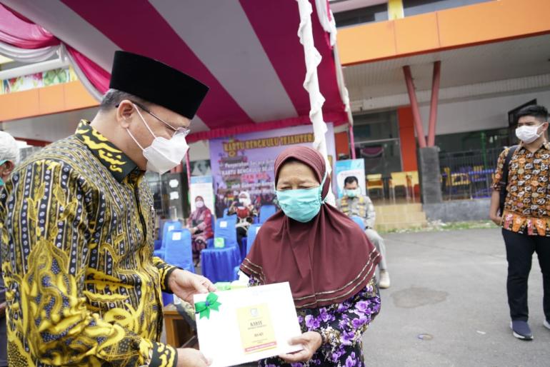 Gubernur Bengkulu Rohidin Mersyah 