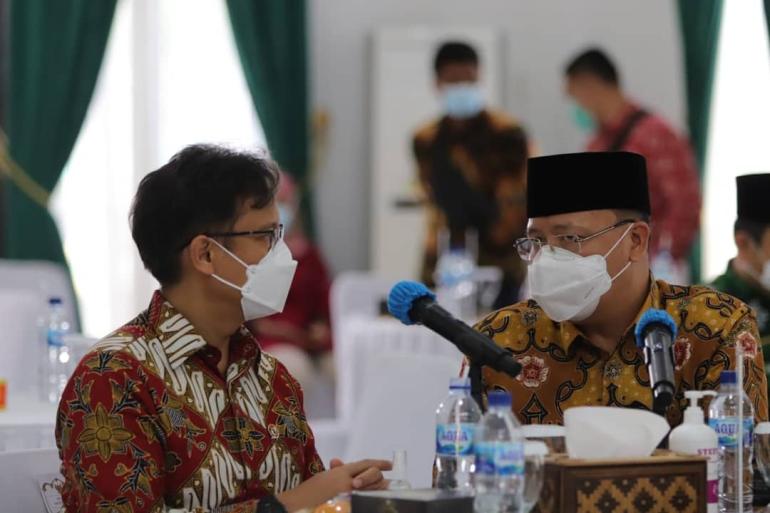 Gubernur Bengkulu Rohidin Mersyah Bersama Menteri Kesehatan