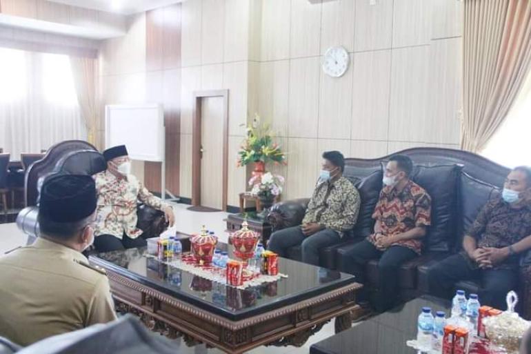 Audiensi Bersama Koperasi RPM Karang Jaya Gubernur Rohidin Serius Dukung Pertanian