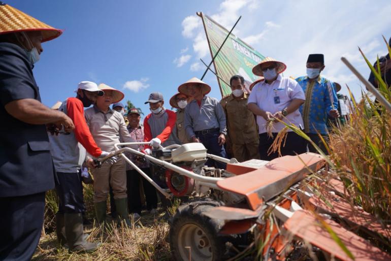 Benahi Infrastruktur dan Sarana Penunjang Gubernur Rohidin Ingin Pertanian Maju