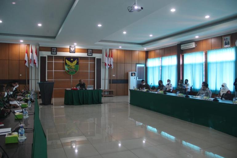 Optimalkan Herd Immunity Pemerintah bersama TNI-POLRI Lakukan Serbuan Vaksinasi Nasional