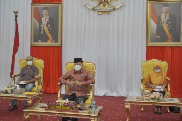 Instruksi Presiden Gubernur Rohidin Minta Pemkot Bengkulu Turunkan Mobilitas Masyarakat