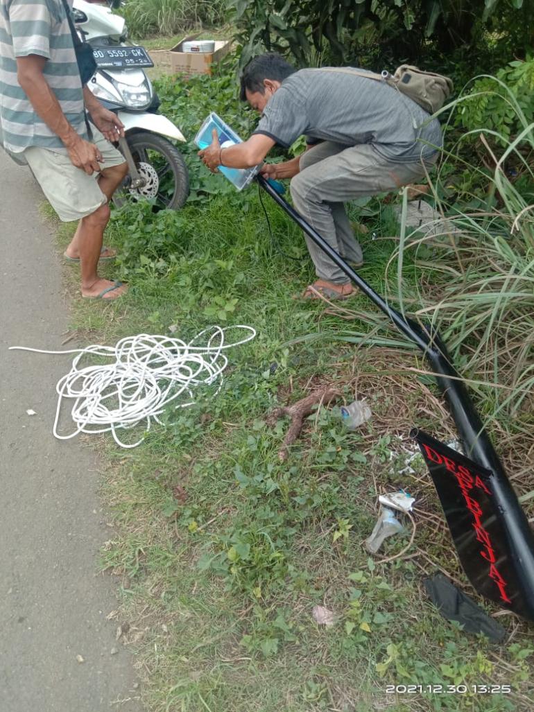 Pemasangan Lampu Jalan