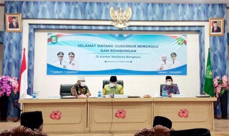 Gubernur Bersama Walikota