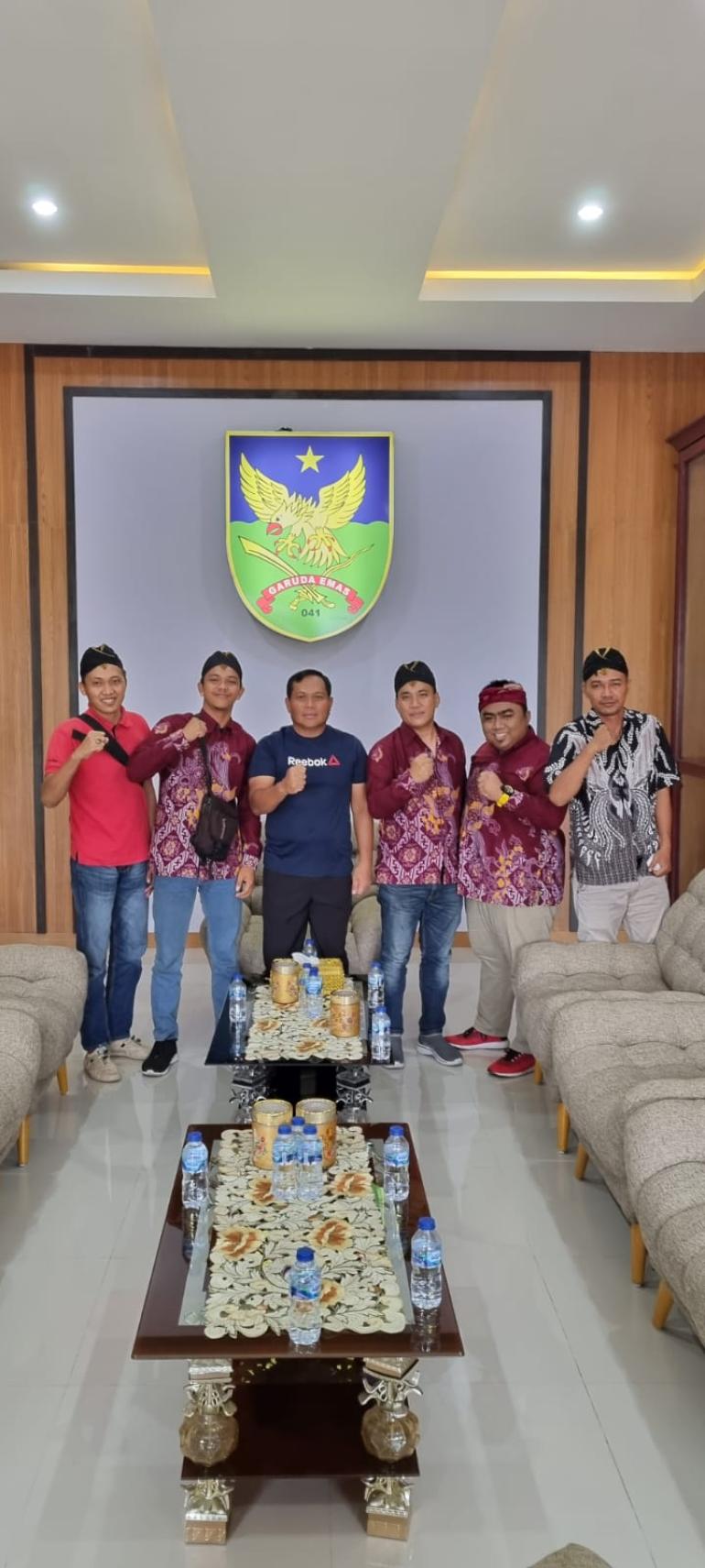 Foto Bersama IPJB dengan Danrem 041 