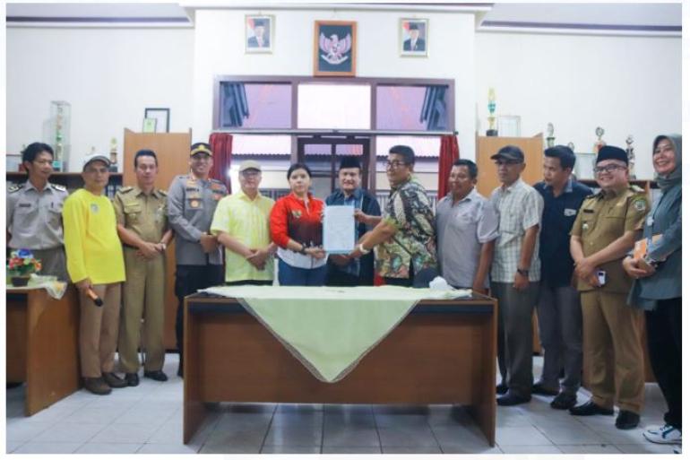 Gubernur Rohidin Mediasi Konflik PT. Pamor Ganda dan Masyarakat Ketahun, 6 Poin Kesepakatan Ditandatangani