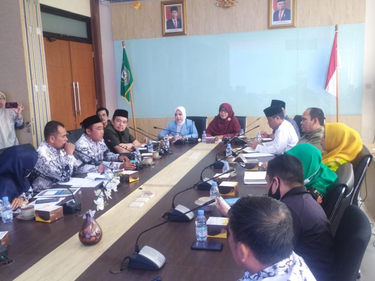 Guru Honorer Audiensi ke DPRD Provinsi Bengkulu