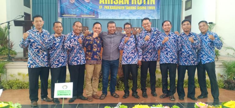 Camat Muara Sabak Timur 