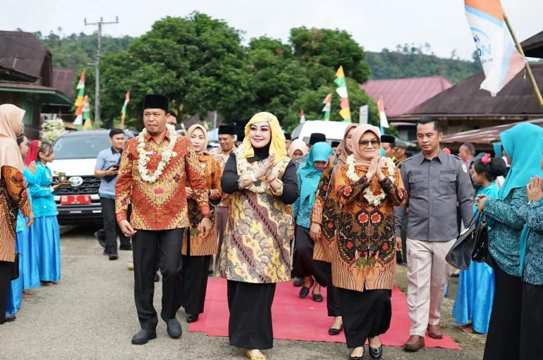 Lomba 10 Program Pokok PKK Tingkat Provinsi, Anita Rosjonsyah Berharap Inovasi dalam Membangun Desa