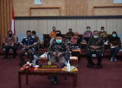 Sekdaprov Hamka Sabri Vidcon Peluncuran Program oleh Presiden RI