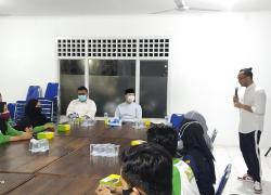 Plt Ketum PSI bersama Calon Gubernur Rohidin Mersyah