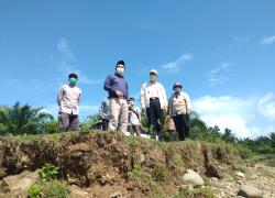 Rohidin Mersyah meninjau Pesisir Pantai