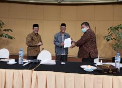 Penyerahan Izin Prakasa