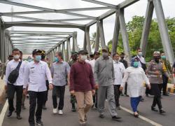 Gubernur Bengkulu Rohidin Mersyah Meresmikan Jembatan TAP