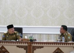 Bersinergi, Bupati Erwin Bahas Tabat Hingga pelabuhan Dengan Gubernur Rohidin