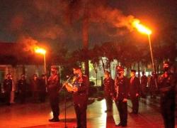 Peringatan HUT RI Gubernur Rohidin Ikuti Apel Kehormatan dan Renungan Suci