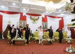 Gubernur Rohidin Ikuti Upacara Penurunan Bendera di Istana Secara Virtual