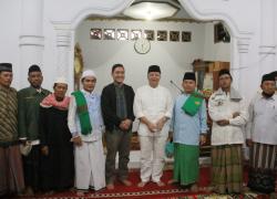 Gubernur Rohidin: Masjid Wadah Pemersatu