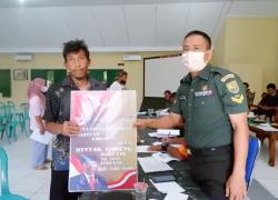 Kodim 0423 Bagikan 3000 BLT Minyak Goreng