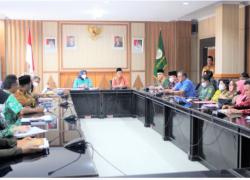 Pemprov Bengkulu Segera Surati Kementerian Terkait Atas Aktivitas Pertambangan Pasir Besi PT. Farming Levto Bhakti Abadi 