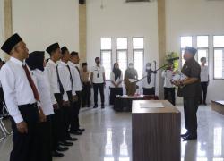 Pelantikan BPD Terpilih Dan Pengganti Antar Waktu BPD Seluma 