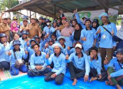 Bupati Seluma Pimpin Pelaksanaan Panen Raya Sekolah Lapang Iklim (SLI) 