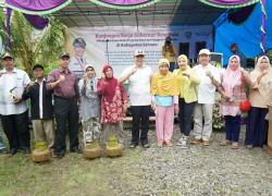 Gubernur Rohidin Serahkan Bantuan Bedah Rumah, Alsintan hingga Kartu JKN KIS
